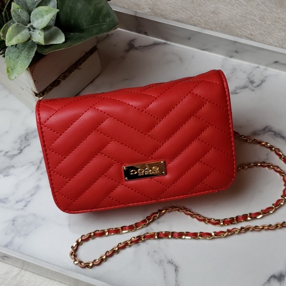 bebe Handbags - 🚨NEW Bebe Sophia Quilted Red Crossbody Bag